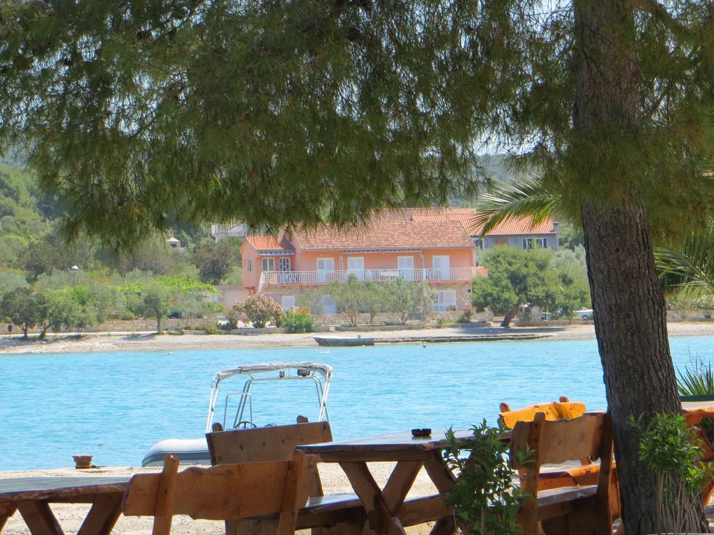Holiday Home Artina 2 로비스테 객실 사진