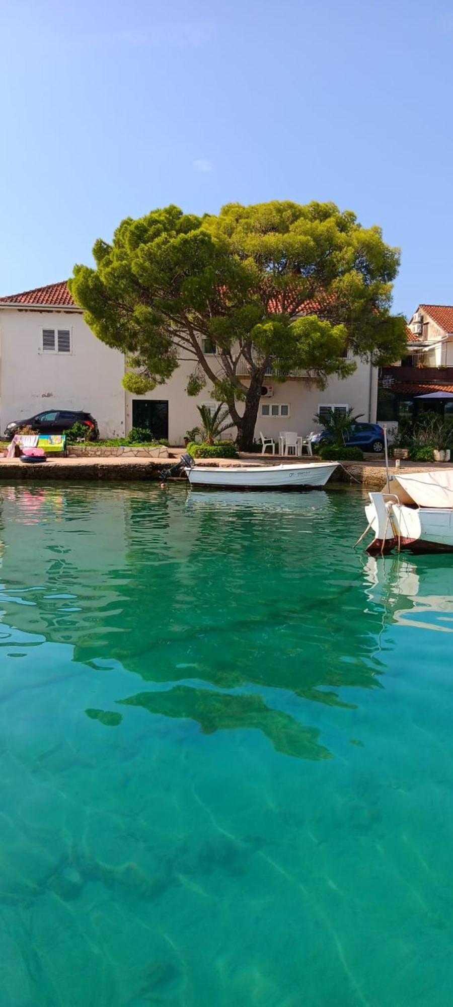 Holiday Home Artina 2 로비스테 외부 사진