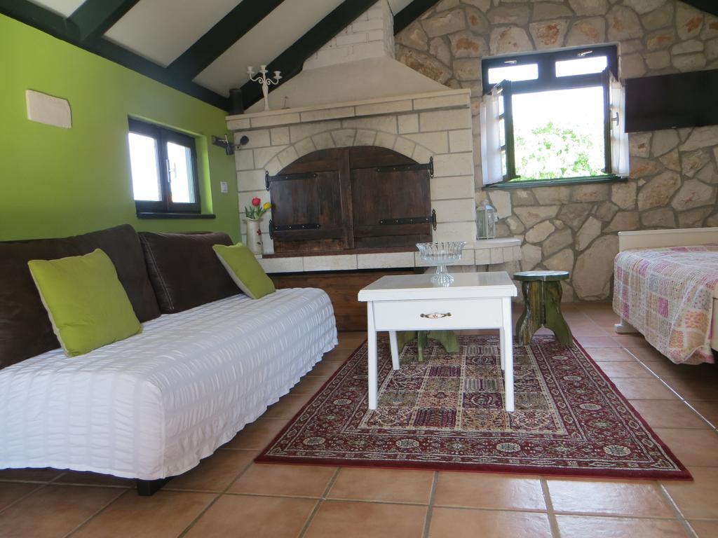 Holiday Home Artina 2 로비스테 외부 사진