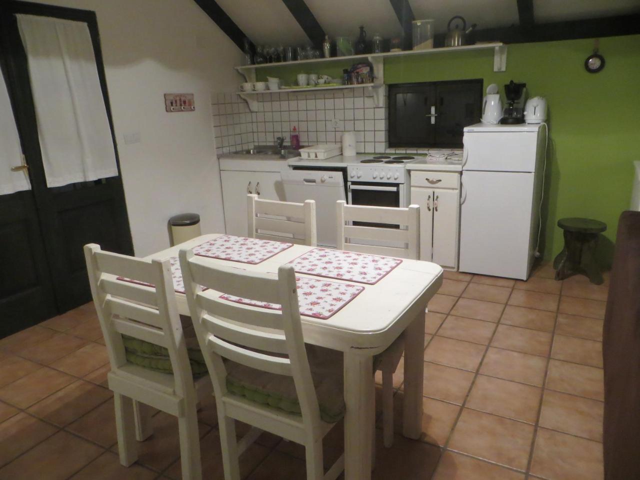Holiday Home Artina 2 로비스테 외부 사진